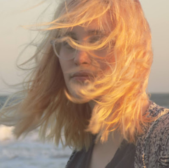 Meet your Posher, Max - Picture 1 of 1